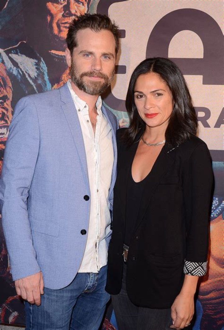Alexandra Barreto Biography, Age, Husband, Son, Parents, Height, Tv Shows and Movies