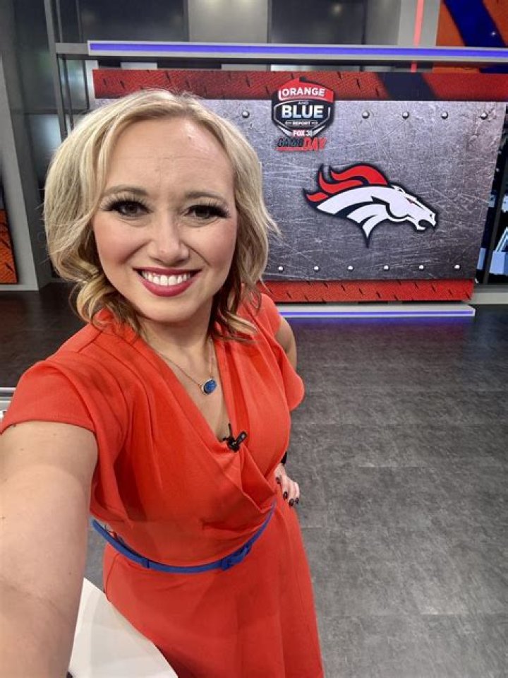 Britt Ghiroli Age, Wiki, Biography Height, Boyfriend, Salary, Net Worth