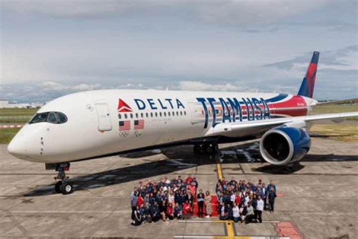 Delta CEO: Ed Bastian’s Biography , Wife Anna Bastian, Family And Net Worth