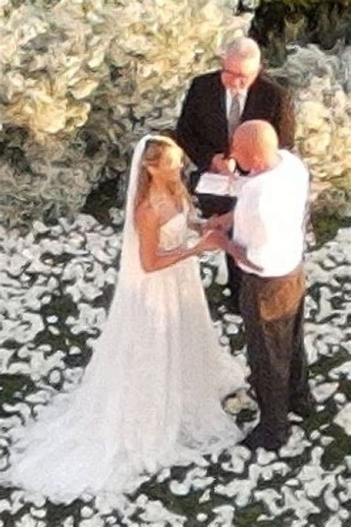 Exploring the Union: Meet Tish Cyrus’ Spouse, Dominic Purcell