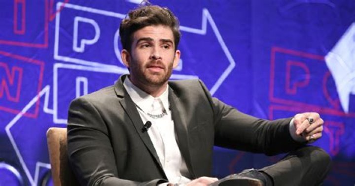 Hasanabi Ethnicity – Where Is He From? Details To Know About The Twitch Star