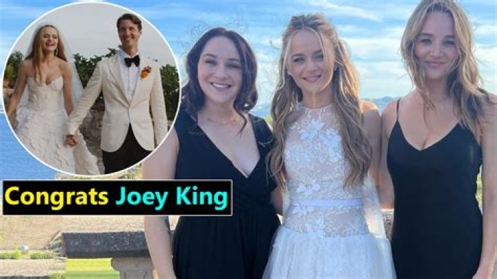 Hunter King Parents: Meet Jamie King And Terry King – Who is Hunter King’s mother?