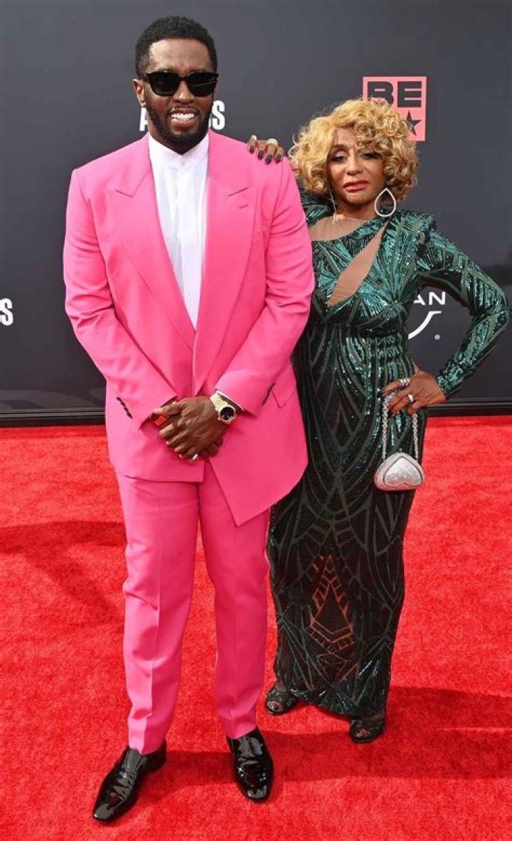 Is Janice Lynde Married? Who Is Janice Lynde’s Husband?