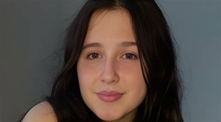 Leah Monet Age, Wiki, Biography, Height, Boyfriend, Instagram