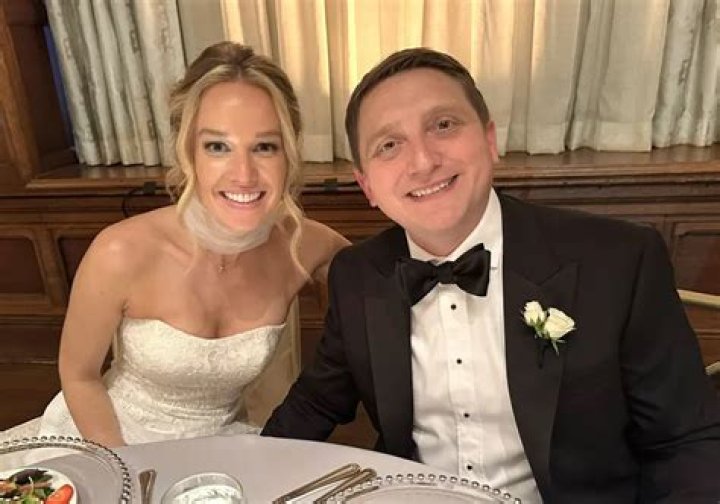 Marcella Lee Husband, Age, Bio, Wiki, Salary, Married, Net Worth