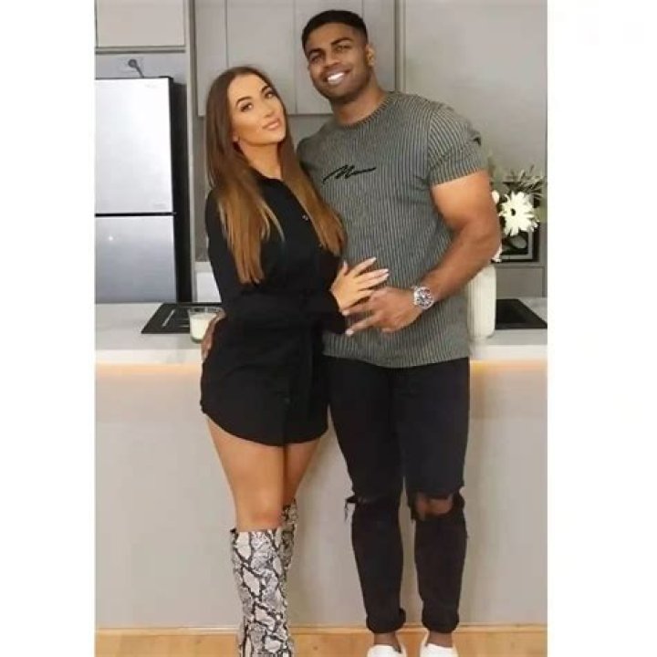 Stephanie Link Husband Age, Wiki, Biography Instagram, Family And Married Life