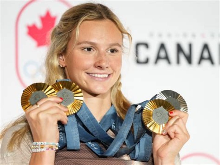 Who Are Summer McIntosh Parents? 15-Year-Old Canadian swimmer Wins World Championship Gold